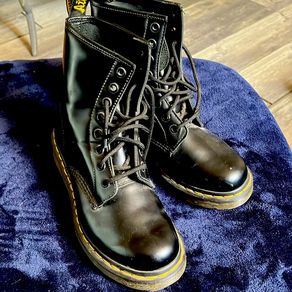 Dr. Martens Shoes - Ladies Doc Martens Size 8 Gently worn